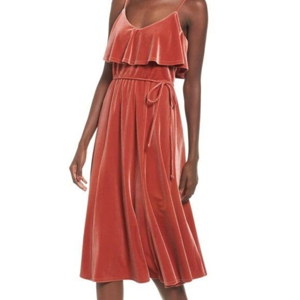 June & Hudson Velvet Ruffle Midi Dress Sz M Dusty Pink Rust Renaissance Wedding